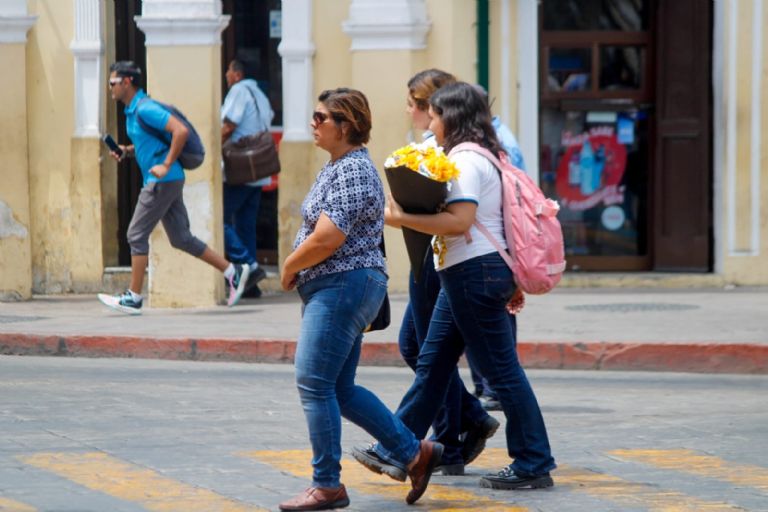 Se ofertarán diversas galanterías desde los 10 pesos, como margaritas, conchitas y girasoles Se ofertarán diversas galanterías desde los 10 pesos, como margaritas, conchitas y girasoles