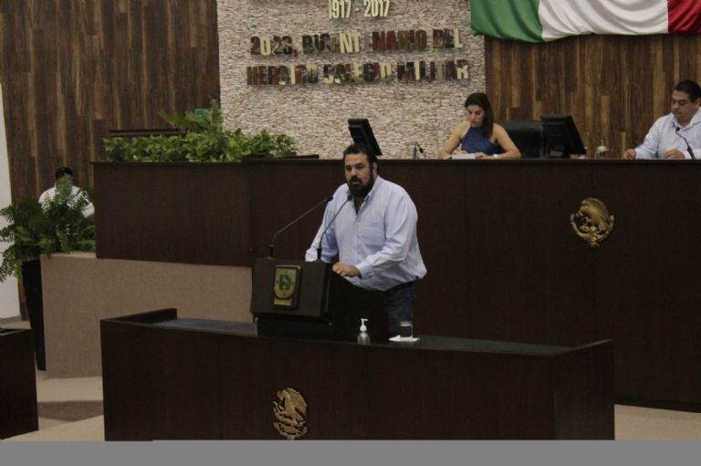 Se teme que los beneficiarios sean familiares, amigos y aliados políticos de Esteban Abraham Macari Se teme que los beneficiarios sean familiares, amigos y aliados políticos de Esteban Abraham Macari